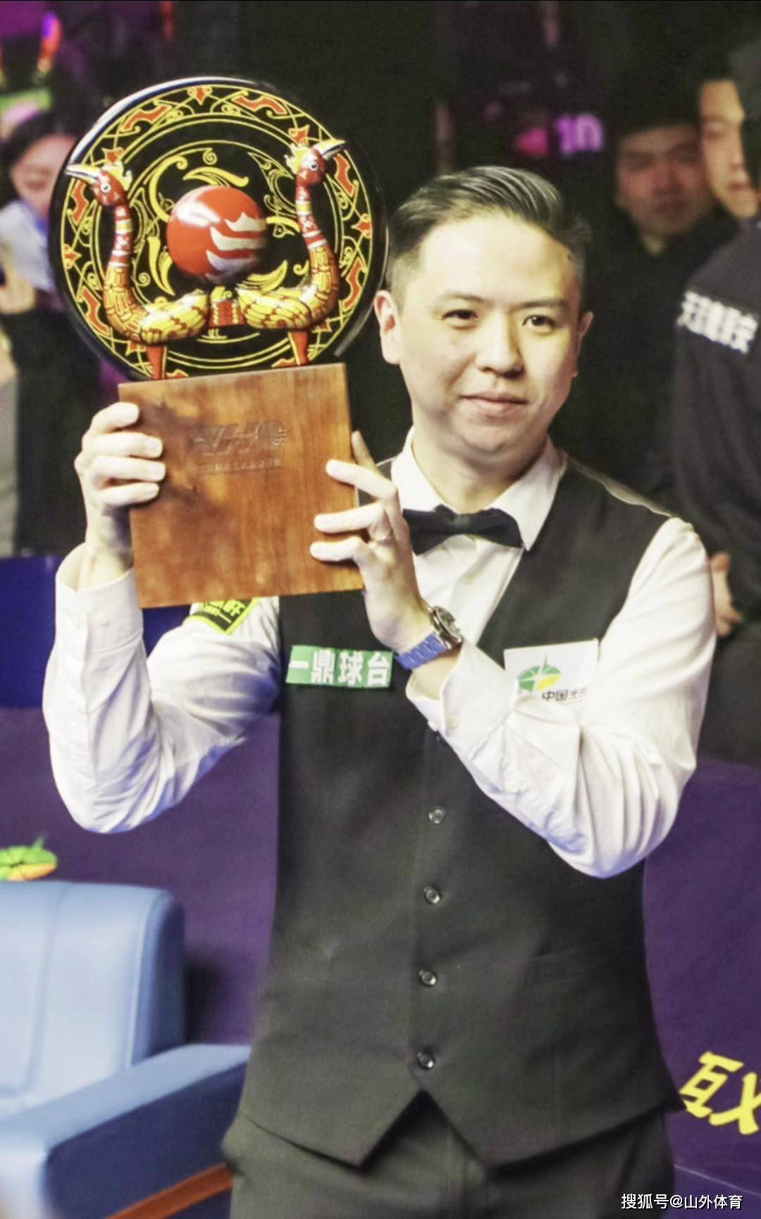 球队提供硬 球队提供硬