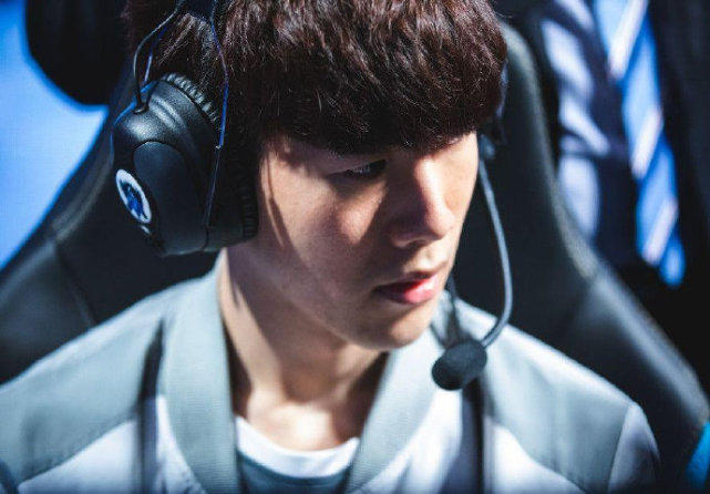 仍在比分上 仍在比分上