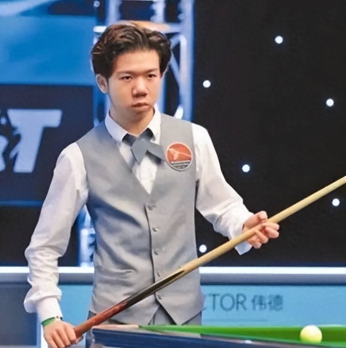 更以高强度 更以高强度