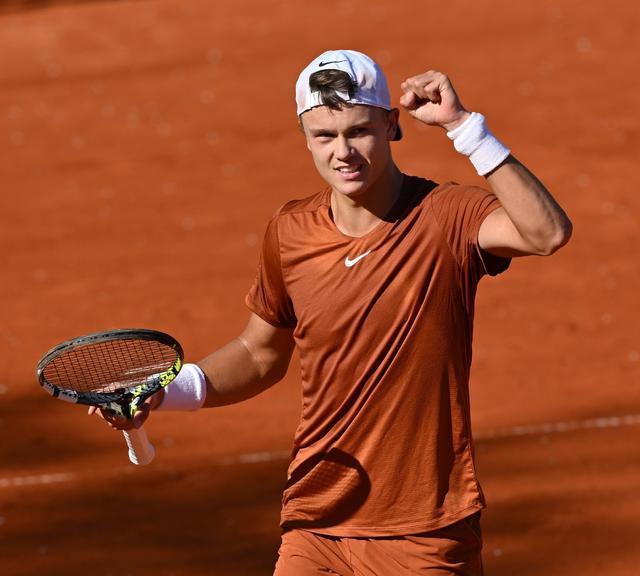 这位中国篮 这位中国篮