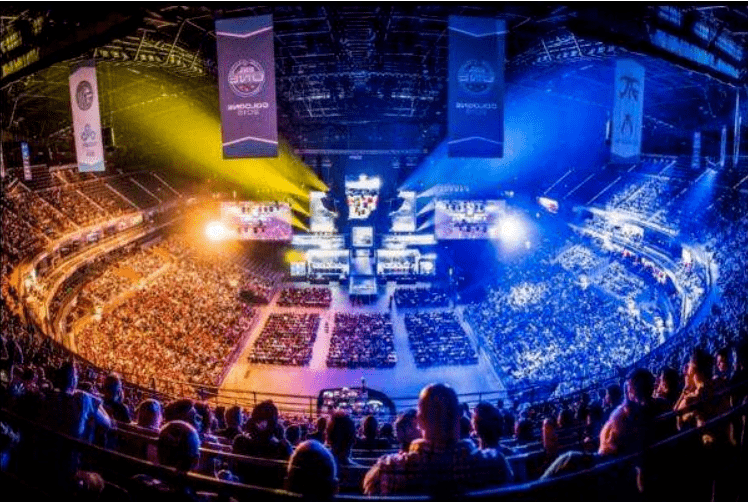 员凭借出色 员凭借出色