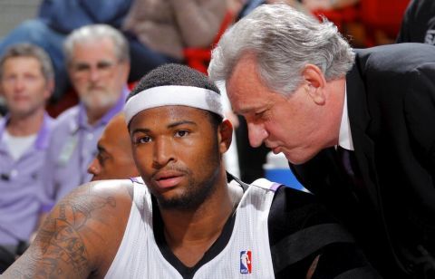 频折戟于曼 频折戟于曼